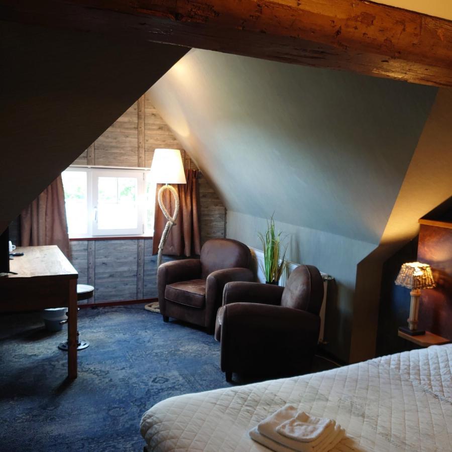 De Cyprian Bed & Breakfast Kaard ภายนอก รูปภาพ