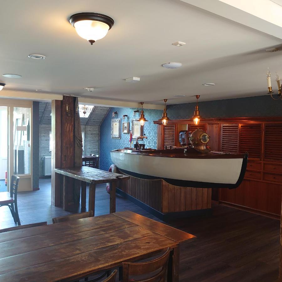 De Cyprian Bed & Breakfast Kaard ภายนอก รูปภาพ