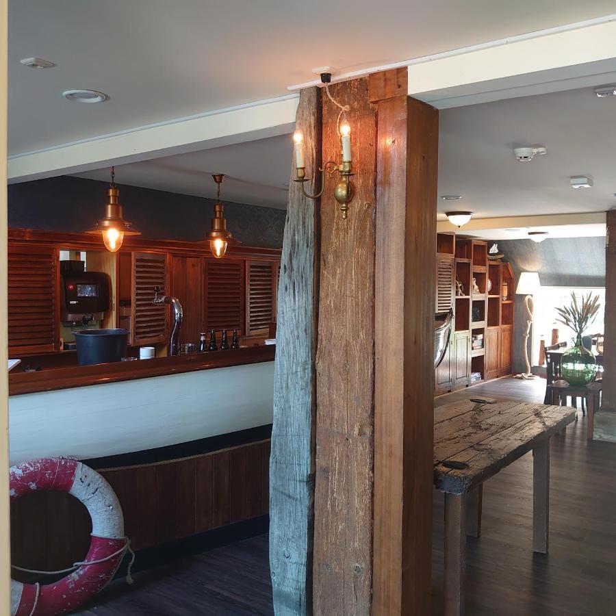 De Cyprian Bed & Breakfast Kaard ภายนอก รูปภาพ